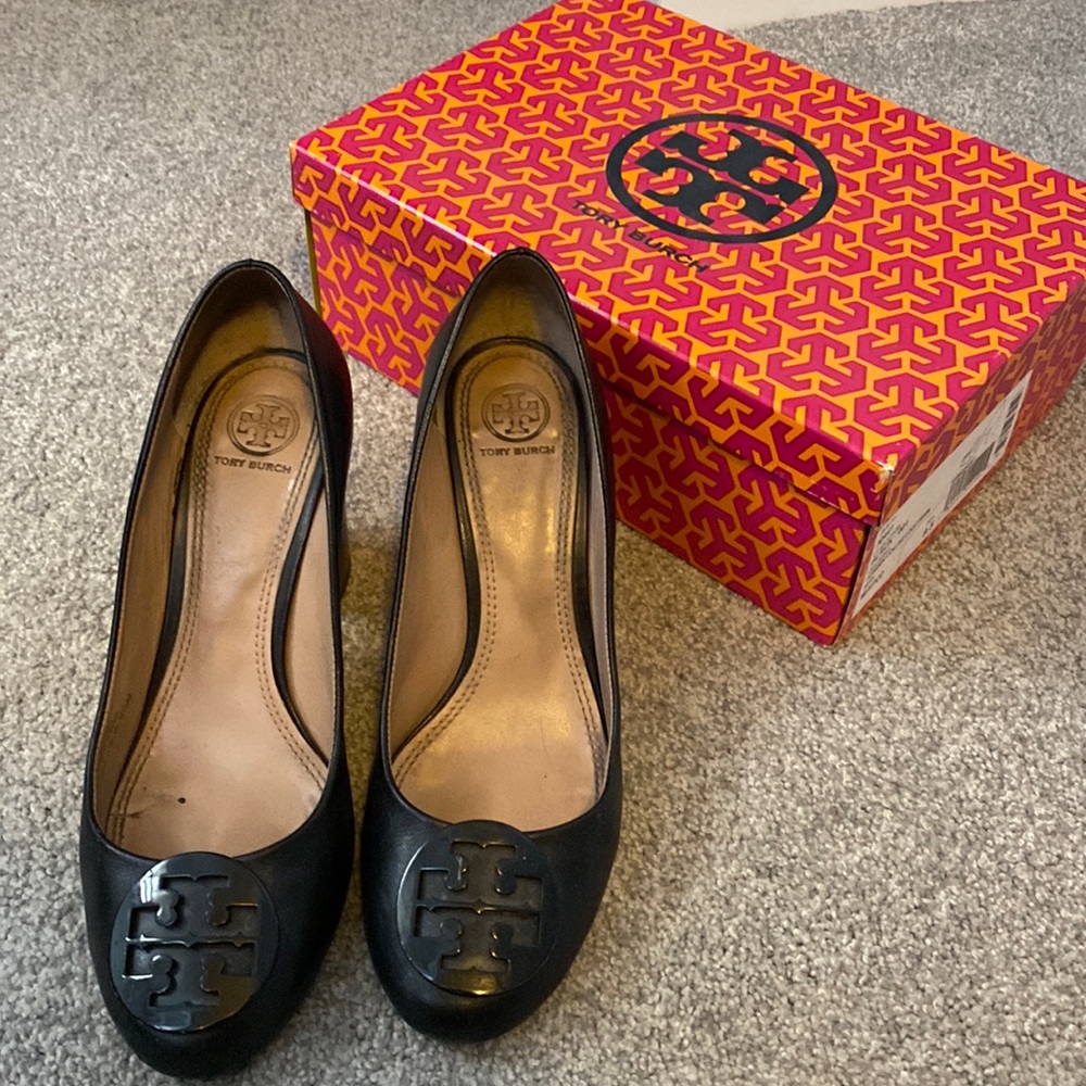Tory Burch pumps